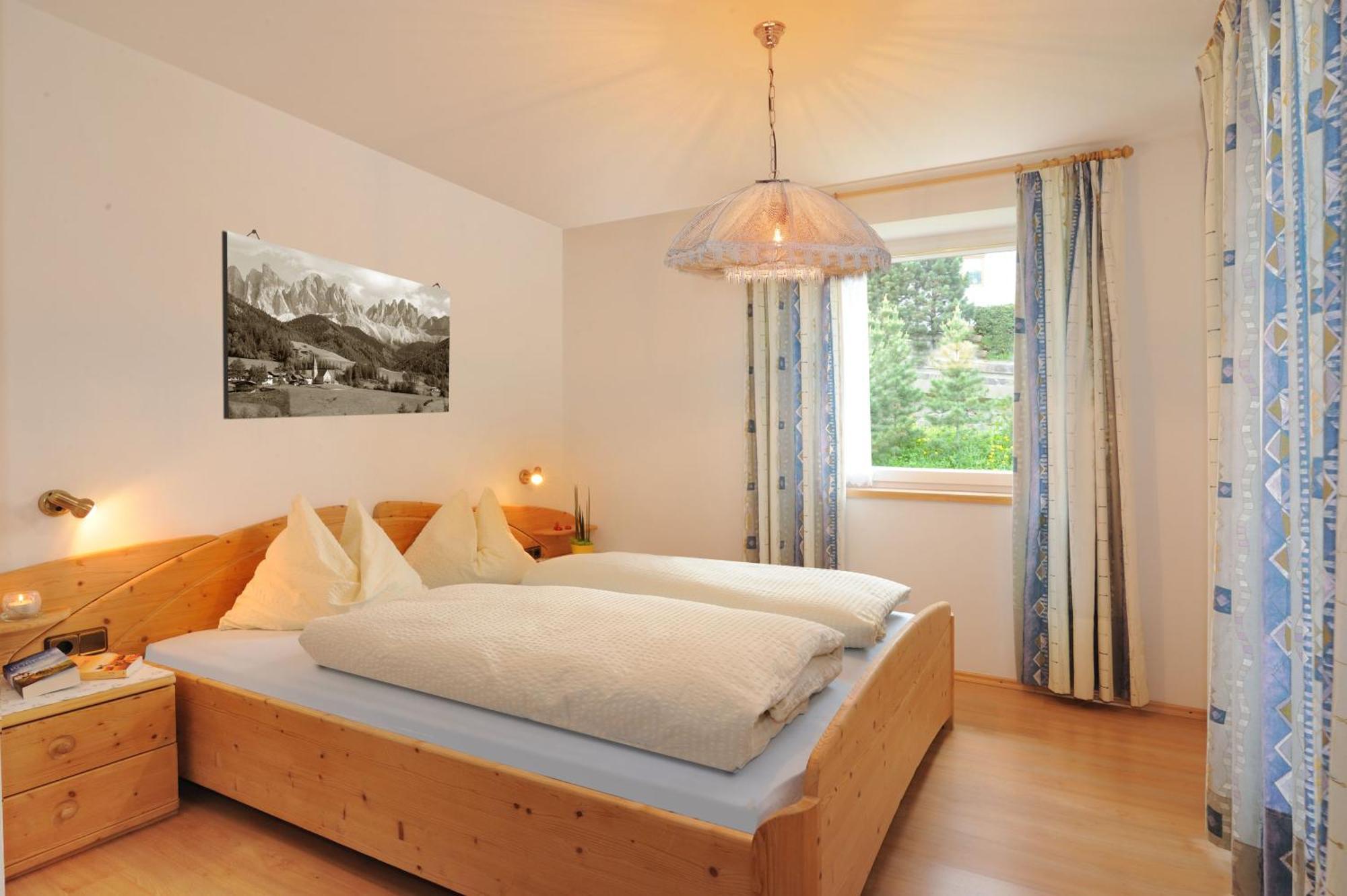 Haus Tannenburg Apartment Funes  Ngoại thất bức ảnh